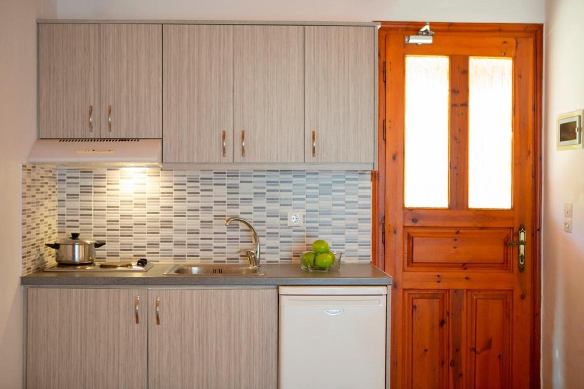 Liotrivi Studios Vasilikí Extérieur photo